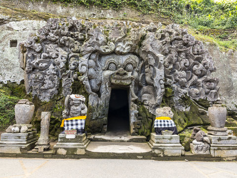 Cave mouth at Goa Gajah temple