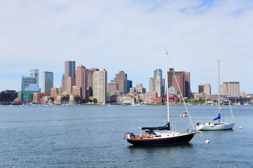 Fototapeta na wymiar Boston downtown skyline with boat