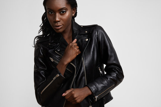 black woman wearing classik biker jacket
