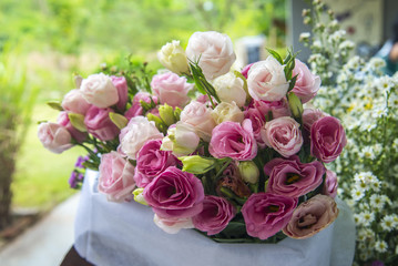 bouquet of pink roses
