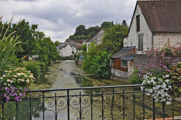 Fototapeta na wymiar Loches - Indre Loira, Francia