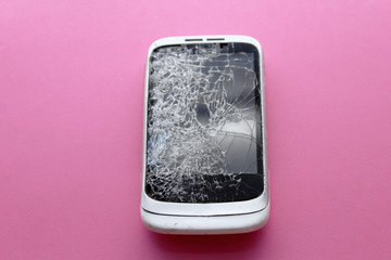 Mobile smartphone with broken screen