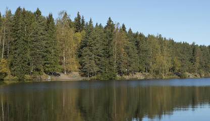 Fototapeta na wymiar Norwegian lake