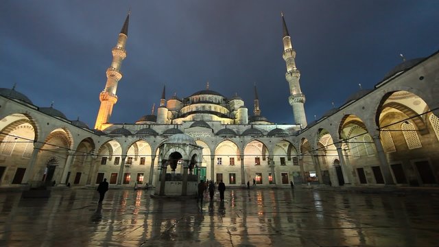 Suleymaniye mosque - view from the mosque yard, Istanbul