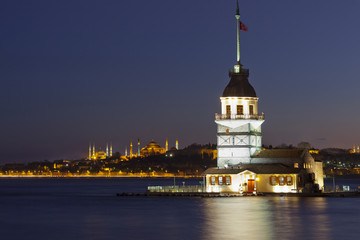 Maiden tower ( Kiz Kulesi) in Istanbul, Turkey