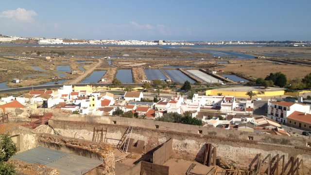 Overview for the salt pans of Castro Marim in Algarve and Ayamonte town in the border between Portugal and Spain.