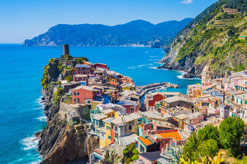 Lanscape of Vernazza in Cinque Terre, Italy - 92754991