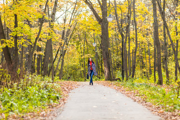 Fototapeta premium Walking in the autumn park