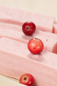 Pastille with cranberry