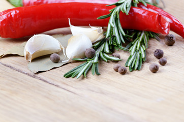 Garlic, rosemary and chili pepper