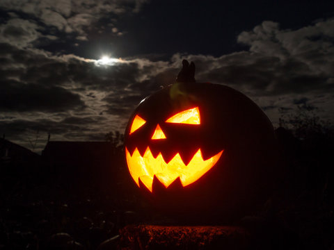 Halloween Pumpkin with Smoky Eye and the Full Moon