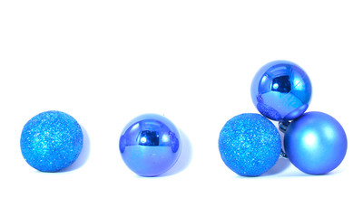 five blue ball on the white board