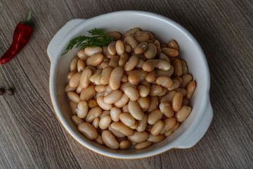 Canned white beans