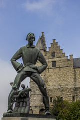 Naklejka premium Pomnik Lange Wapper, Antwerpia, Belgia