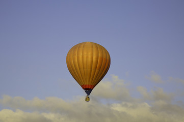 Hot air balloon