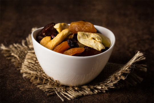 Trockenobst - dried fruits