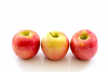 apples on white background