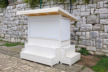 White Kiosk