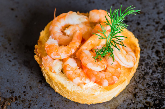 Tapas appetizers shrimp and caviar sauce