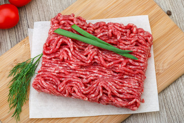 Raw minced meat