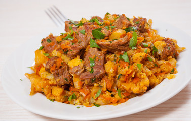 stew vegetables with meat