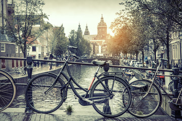 Naklejka premium Amsterdam canal.