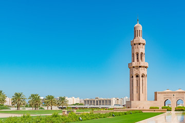 Obraz premium Minaret of the Sultan Qaboos Grand Mosque in Muscat, Oman. Its construction finished in 2001. 