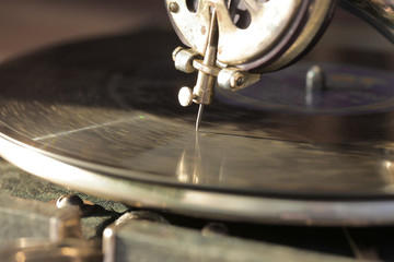 Fototapeta na wymiar Gramophone record on the gramophone