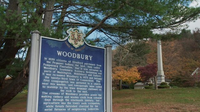 Town of Woodbury sign