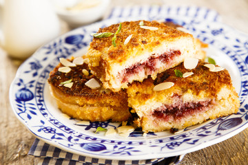 French toasts with jam