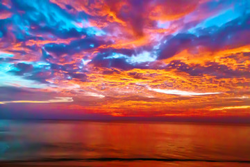 Fototapeta na wymiar Sunrise Tropical landscape sea