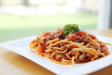 spaghetti bolognese
