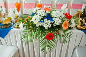 bouquet of flowers on wedding table
