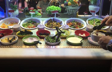 vegetable salad bar for health