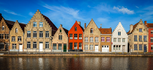 Fototapeta premium European town Bruges medieval houses and canal, Belgium