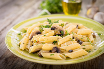 Mushroom Pasta, Penne con funghi champignon, Italian Food