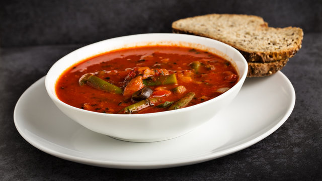 Gemüsesuppe - vegetable soup