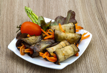 Eggplant rolls with carrot