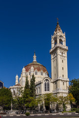 Fototapeta na wymiar Iglesia de San Manuel y San Benito en Madrid