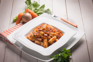 pasta with tomatoes sauce and bacon