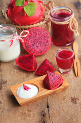 dragon fruit smoothies