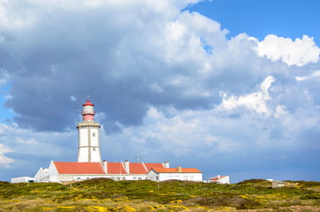 Fototapeta na wymiar Vista do Farol do Cabo Espichel em Sesimbra Portugal