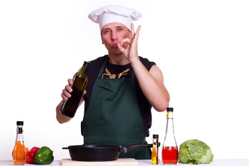 Chef Koch zeigt ein Zeichen perfekt, beim braten