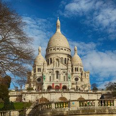 Fototapeta na wymiar Sacre Coeur Basilica in Paris
