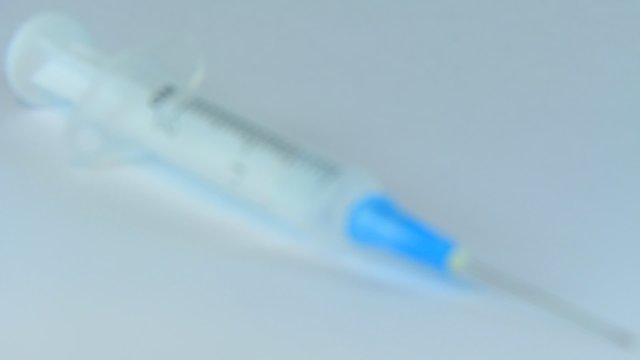 Medical syringe