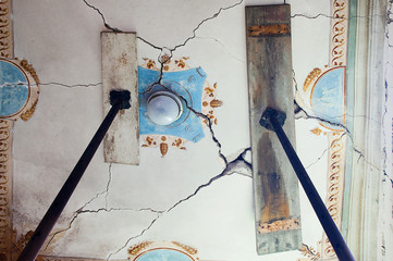 Affresco danneggiato