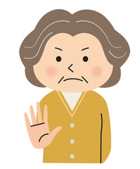 注意するシニア女性