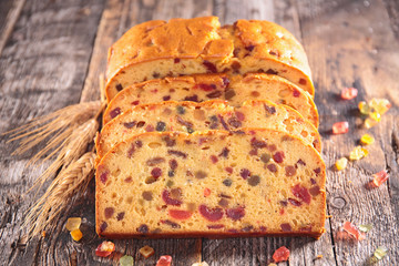 dried fruit cake