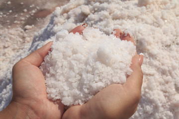 Pink salt in handful