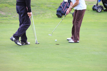 Play a golf